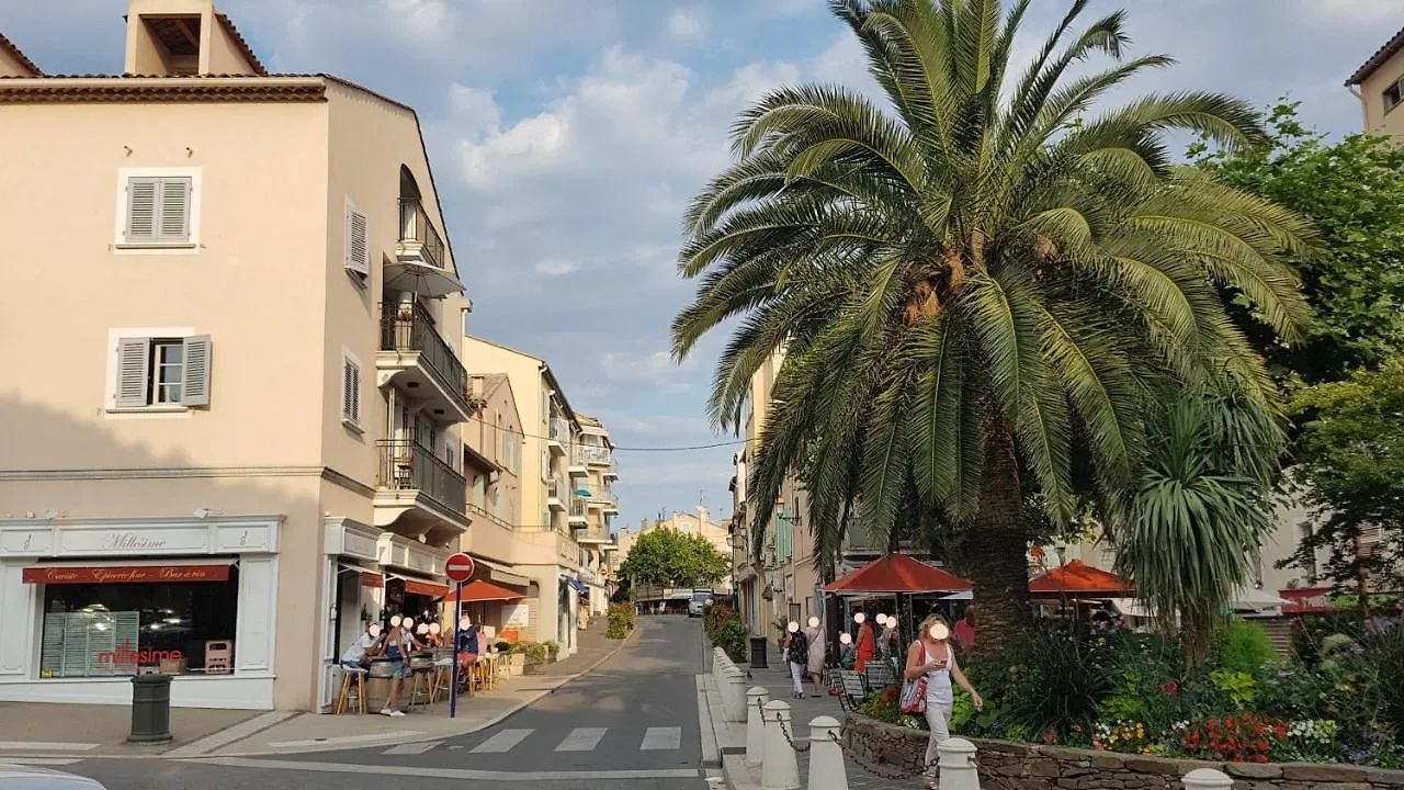 Apartment In Sainte Maxime, Golf Von Saint Tropez  Sainte-Maxime